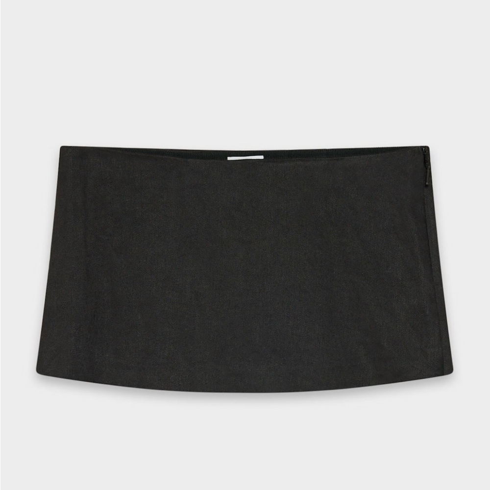 Aritzia - Wilfred Jewel Skort